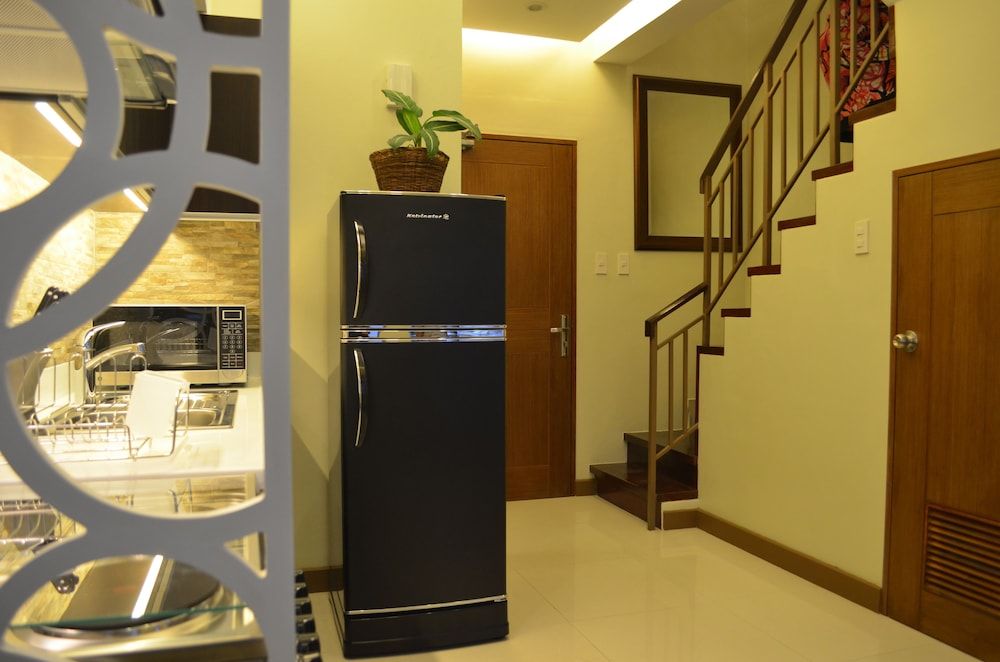 Eton Parkview Apartment 9