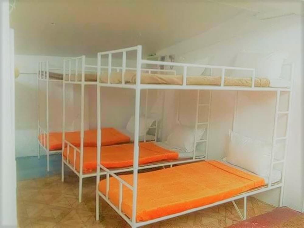 undefined Dormitels.ph Makati - Hostel 8