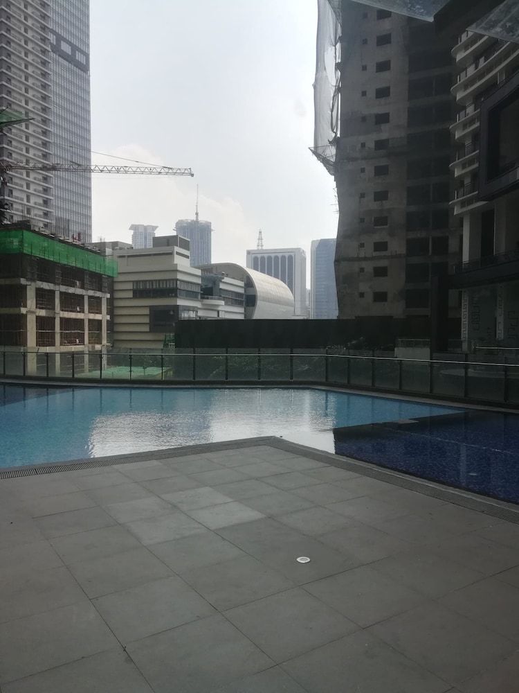 undefined Happy Suites at Knightsbridge Res Makati 7