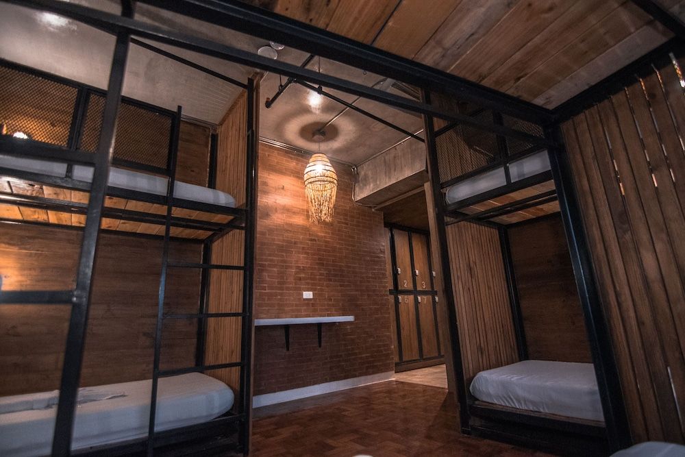 Connector Hostel Bunk Room 4
