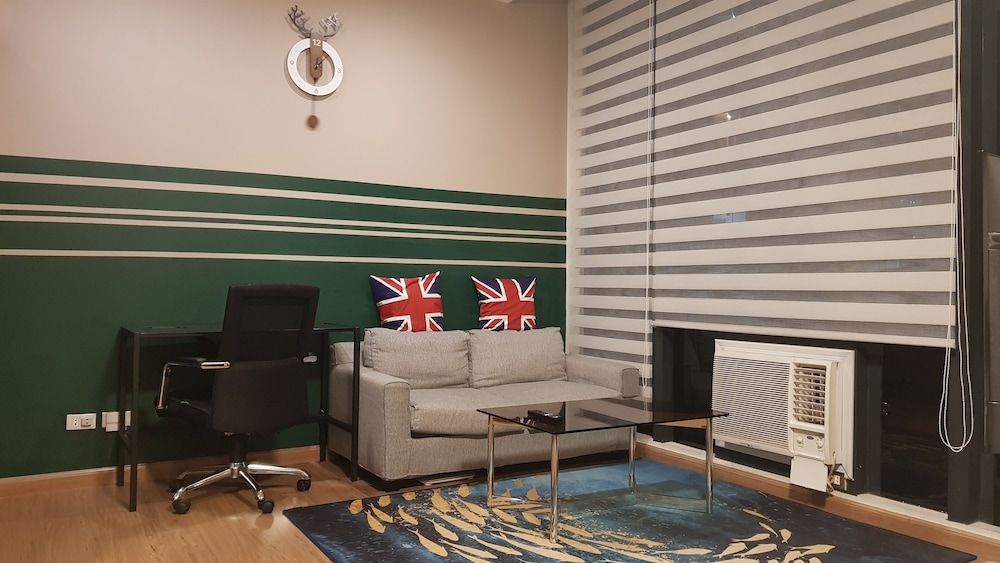 undefined The Gramercy Residences - Sweet House 6