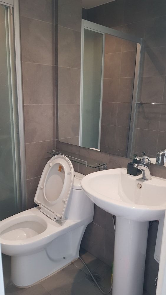 undefined The Gramercy Residences - Sweet House 10