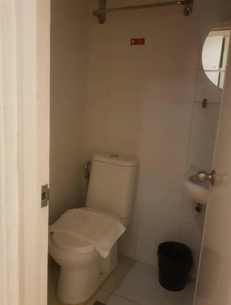undefined Rd Suites Greenbelt 8