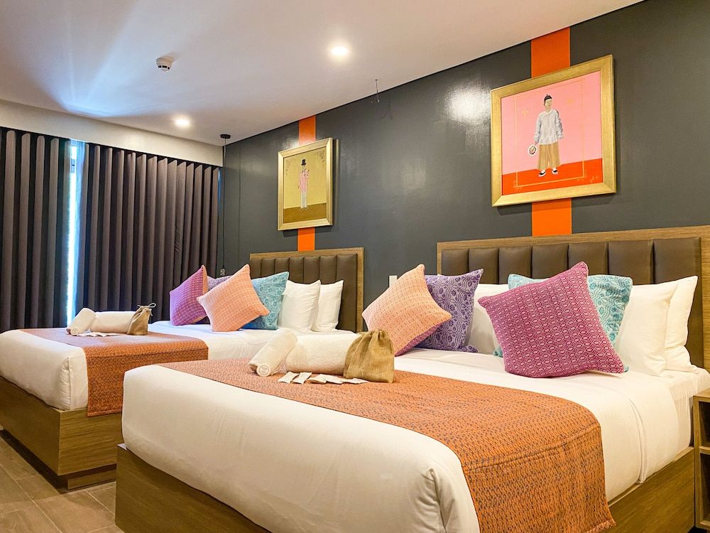 UNWND Flats Makati Premier Room 2