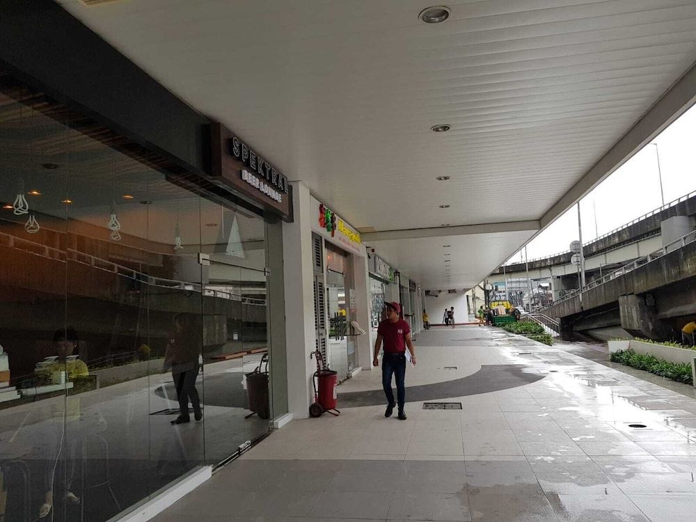 undefined Studio Unit at The Beacon Makati 7