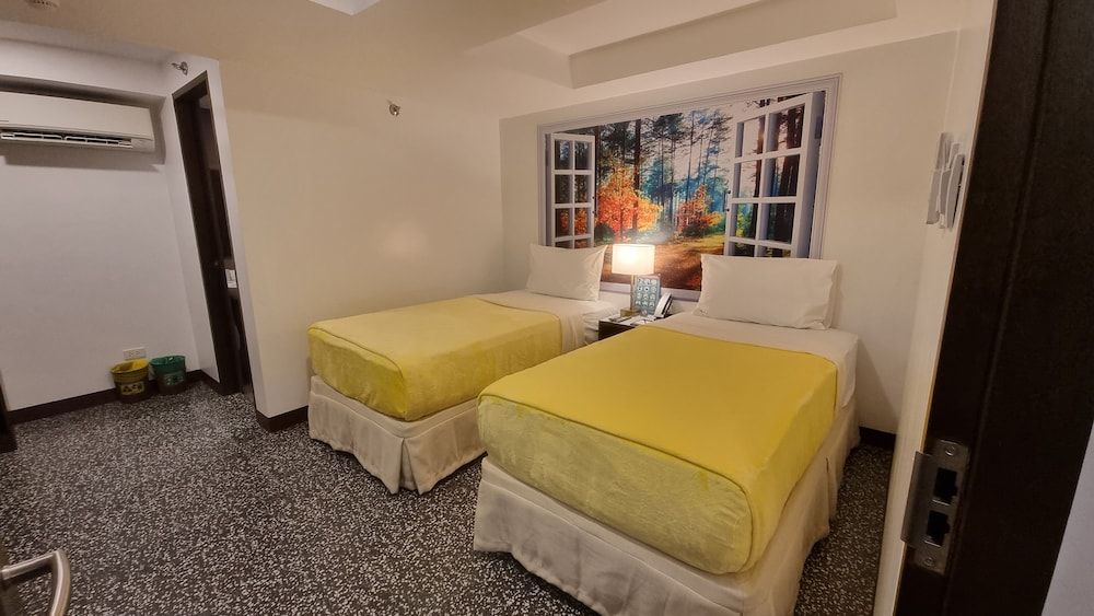 undefined One Cristina Suites 6