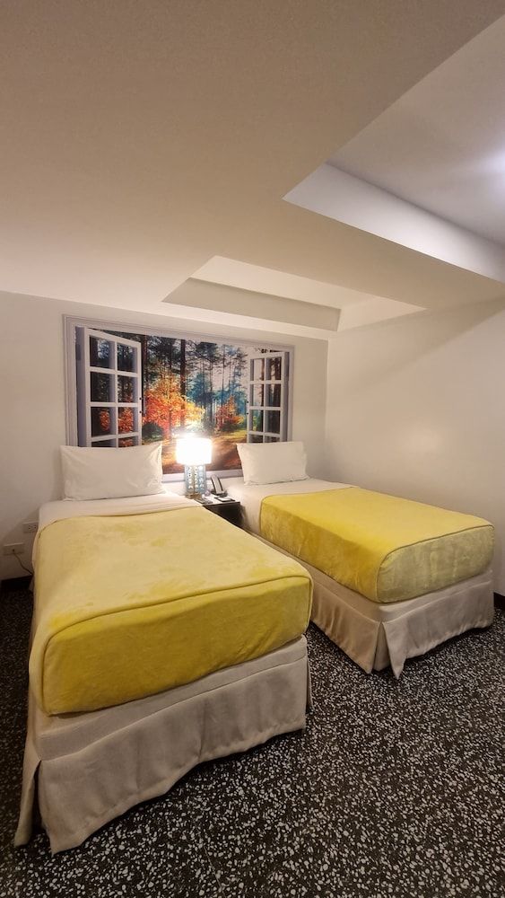 undefined One Cristina Suites 8