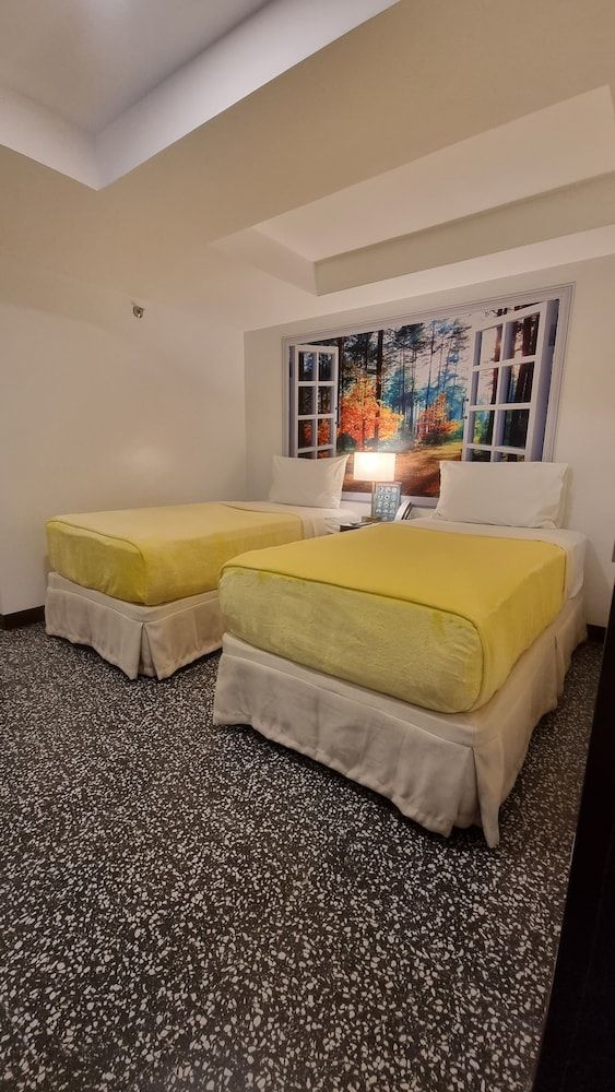 undefined One Cristina Suites 5