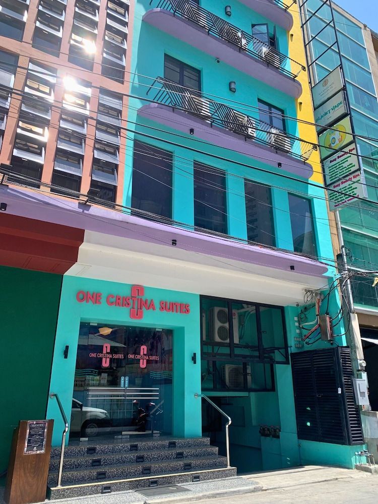 undefined One Cristina Suites 4