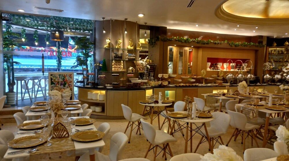 undefined Capital O 914 Makati Palace Hotel 10