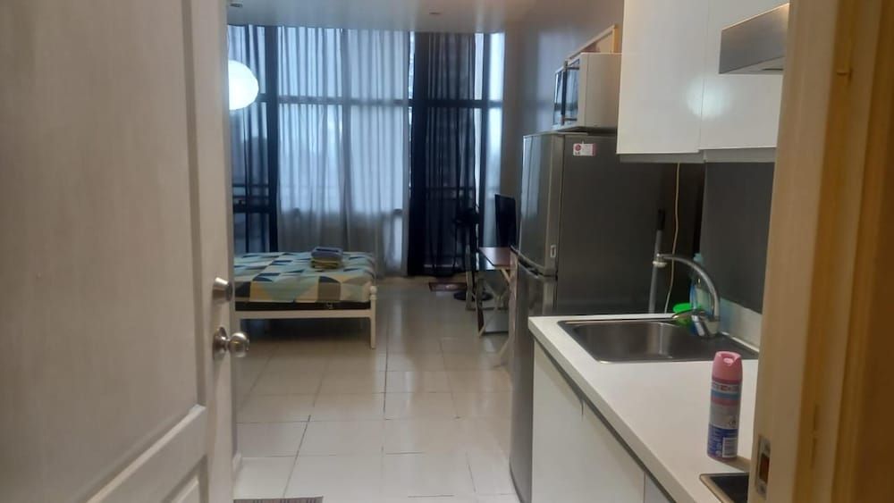 The Gramercy Residence Makati Suite Amazing View Studio 15