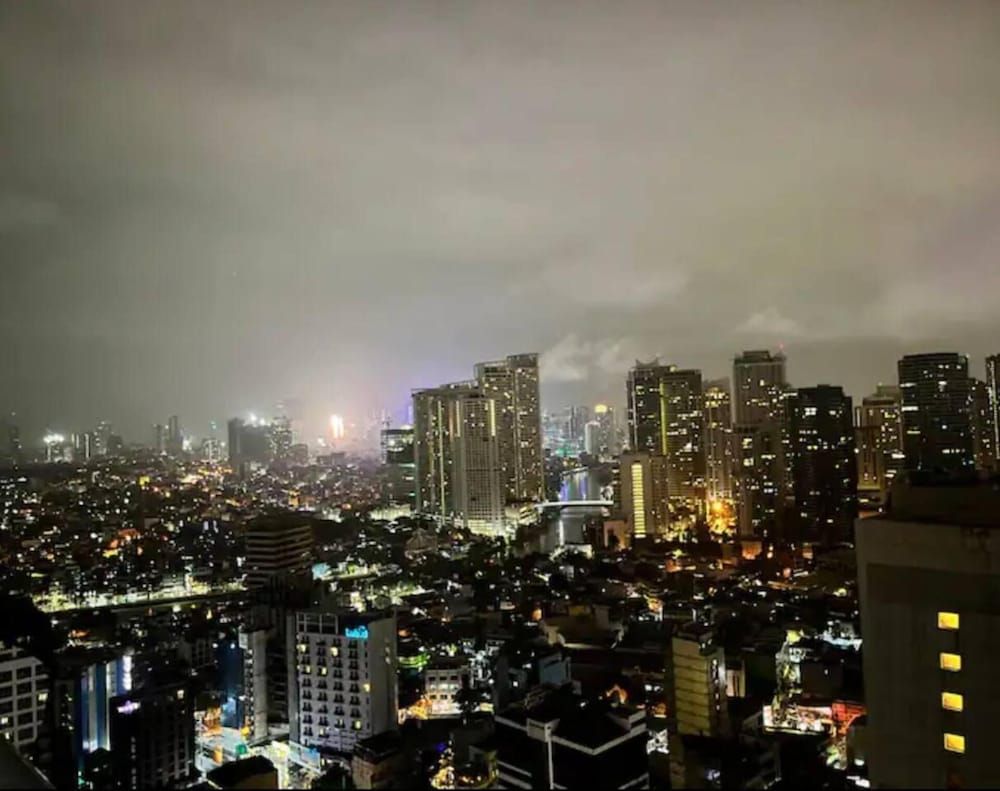 The Gramercy Residence Makati Suite Amazing View Studio 9