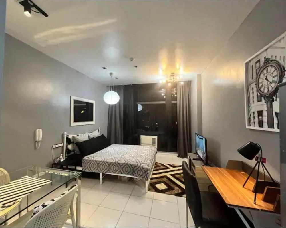 The Gramercy Residence Makati Suite Amazing View Studio 5