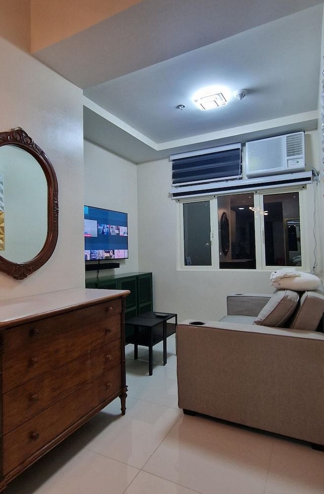 Dusit Thani Like San Antonio Makati 1 Bedroom Apartment 14