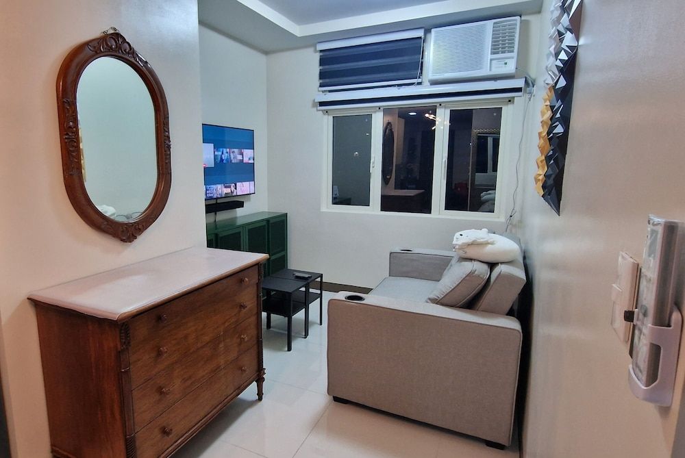 Dusit Thani Like San Antonio Makati 1 Bedroom Apartment 15