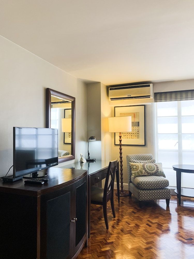 undefined The Residences Olympia 6