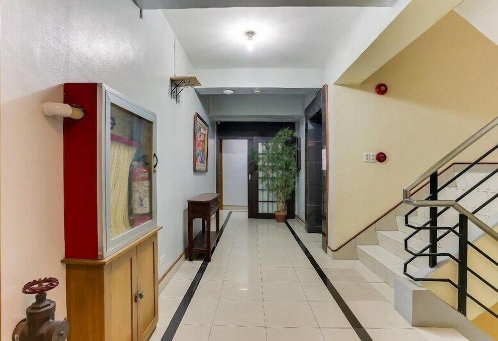 undefined Alley 8 Makati 4