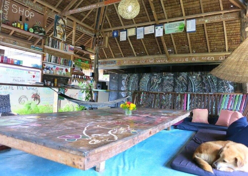Paglaom Hostel - Adults Only