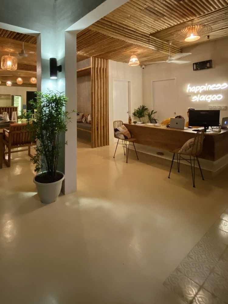 Happiness Hostel Siargao