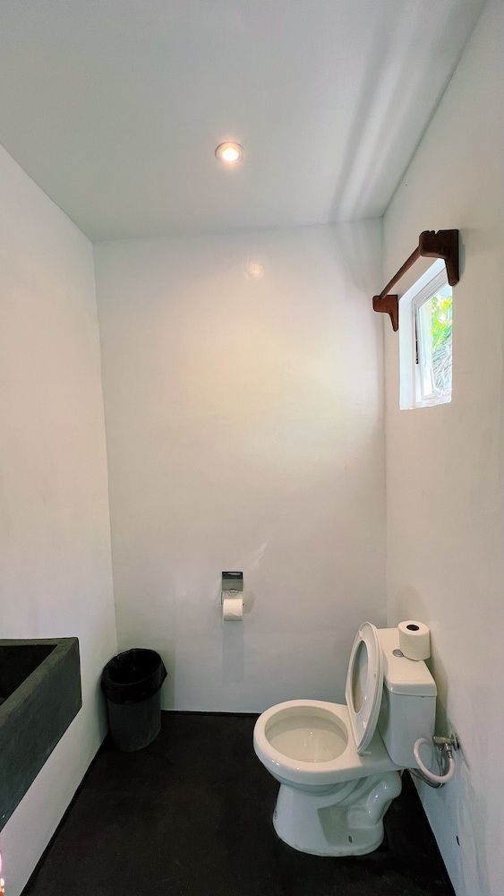 Happiness Beach Resort Siargao Three-Bedroom Beachfront Villa 11