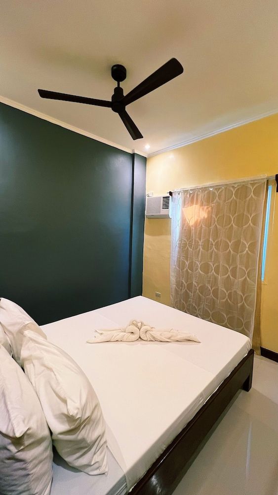 Happiness Beach Resort Siargao Three-Bedroom Beachfront Villa