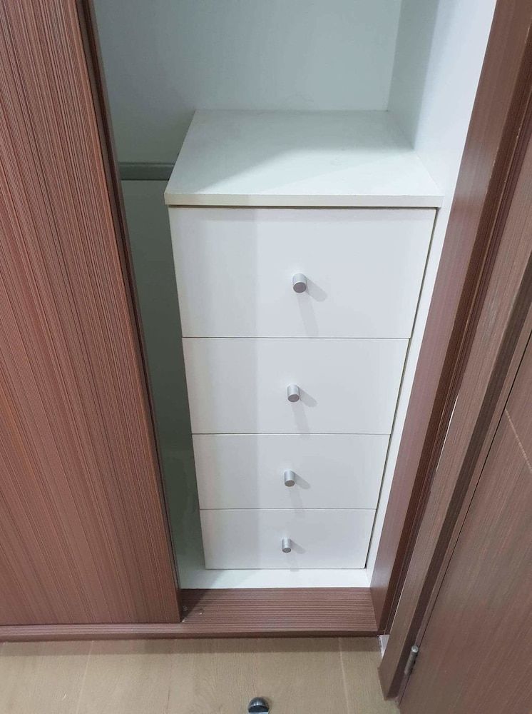 Condo Unit near NAIA Terminal 3 Business Condo, 1 Bedroom 14