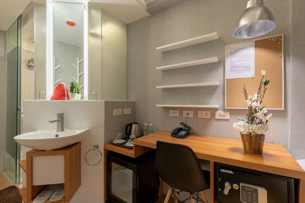 Selah Pods Hotel Manila Standard Double No Window 3