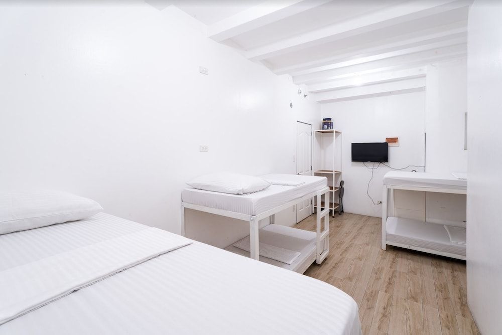 Pasay Centrale Hotel Standard Room, Multiple Beds, Non Smoking