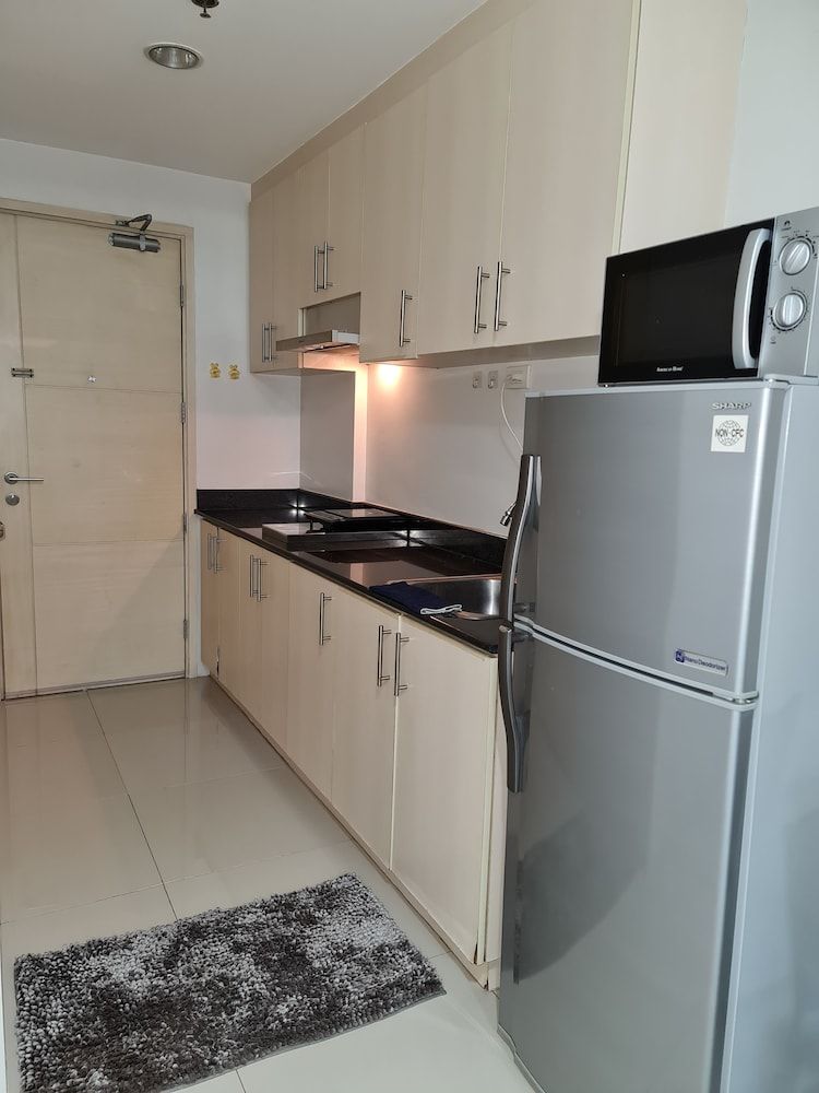 Sea Residences - Condo R Us Apartment, 1 Bedroom 17