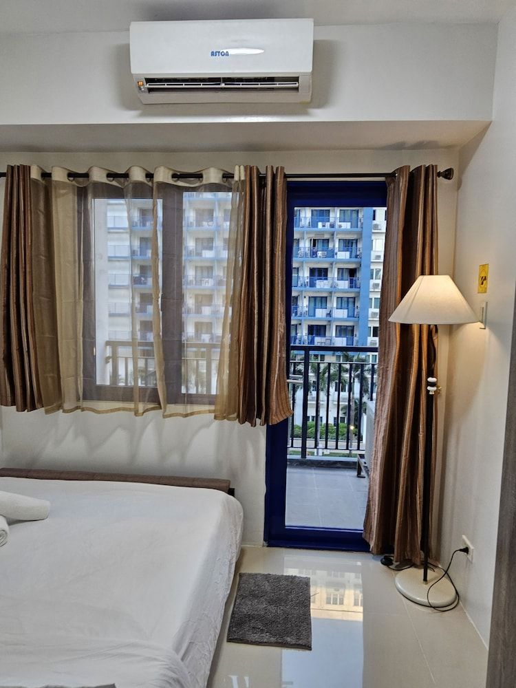 Sea Residences - Condo R Us Apartment, 1 Bedroom 23