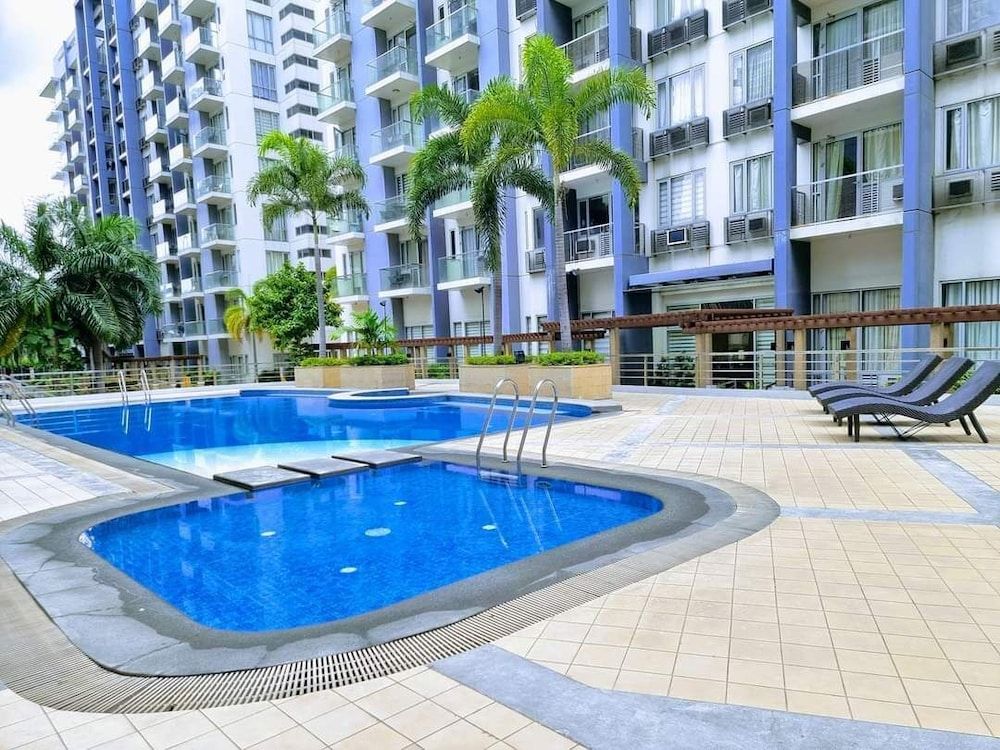 One Palm Tree Villas - Unit 3i and 3j