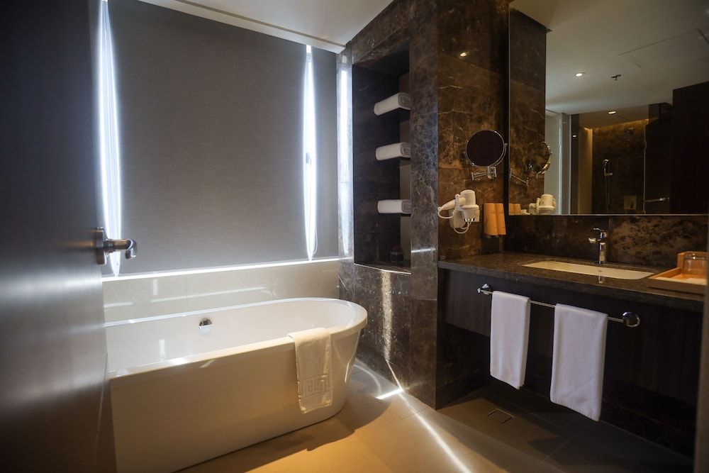 Grand Summit Hotel General Santos Morrow Suite Room 6