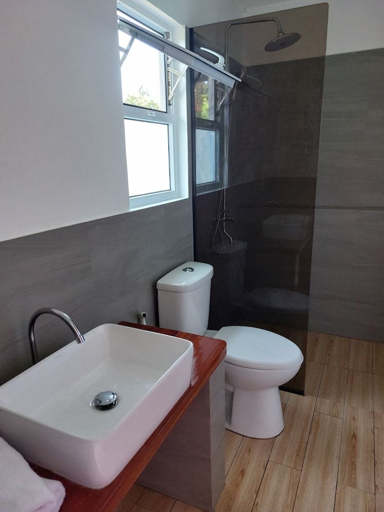 Yellow Mango Resort Bohol Superior Room 10