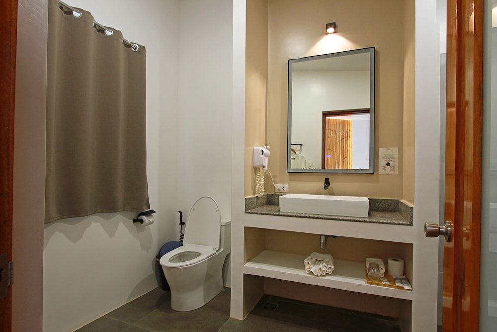 Bathala Resort Deluxe Triple Room 19