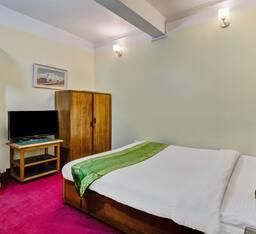 Honeymoon Suite Room