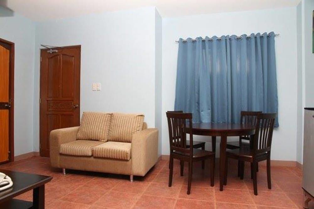 Grand Villa