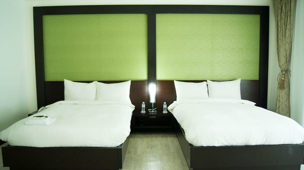 Terrace Hotel Subic Bay Executive Terrace 2