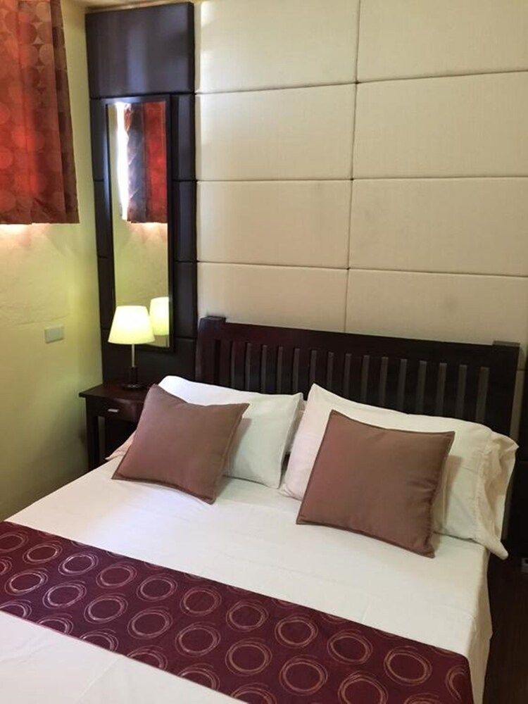 undefined MCH Suites at Le Mirage De Malate 5