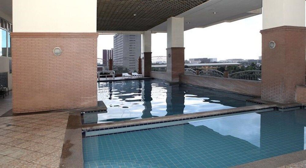 undefined MCH Suites at Le Mirage De Malate 4