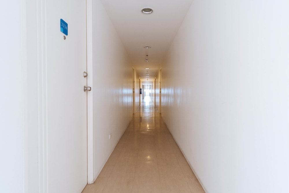 undefined RedDoorz @ Amaia Skies Avenida