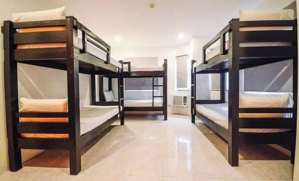 undefined Ola Hostel Manila