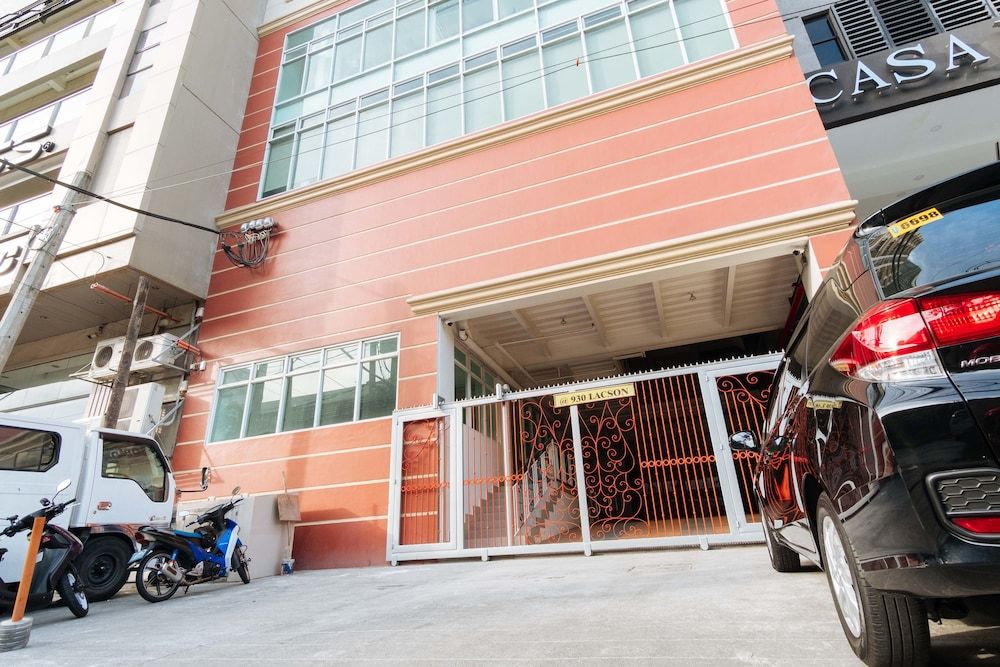 undefined RedDoorz Plus near UST Manila 2