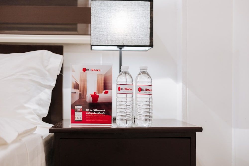 undefined RedDoorz Plus near UST Manila 5