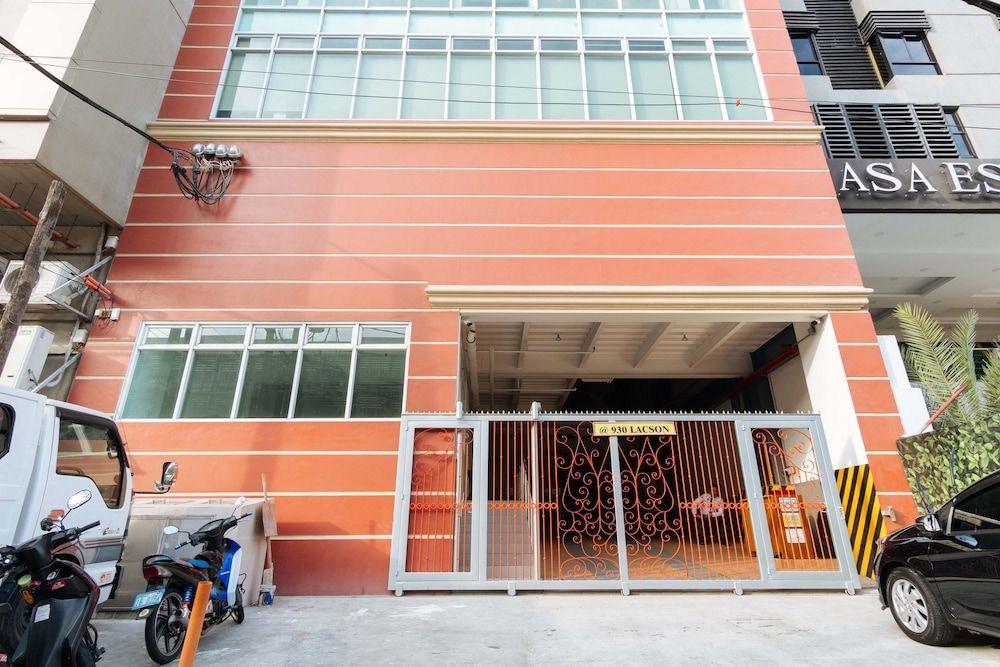 undefined RedDoorz Plus near UST Manila