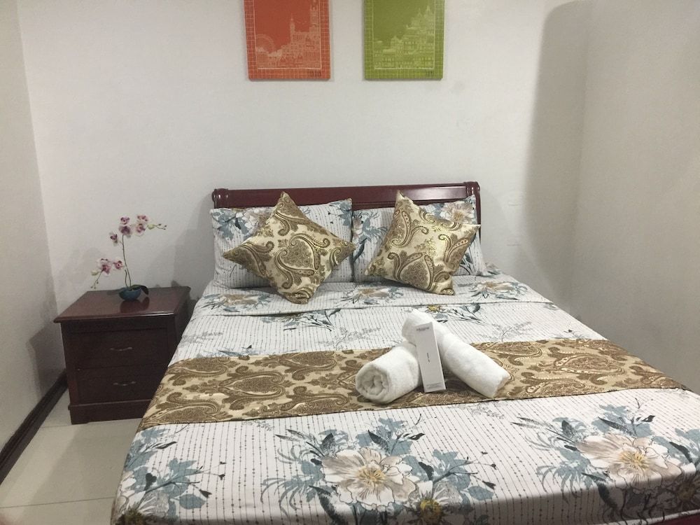 Birch Tower Harbour Escape Deluxe Fabulous Big Studio 6