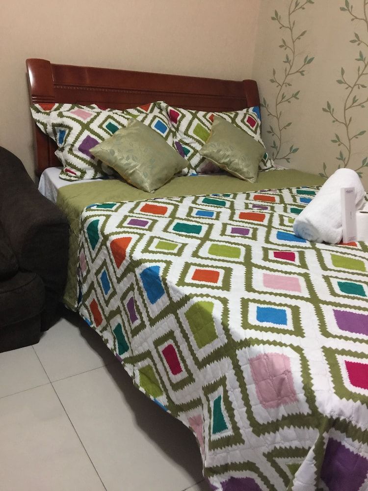 Birch Tower Harbour Escape Deluxe Fabulous Big Studio 4