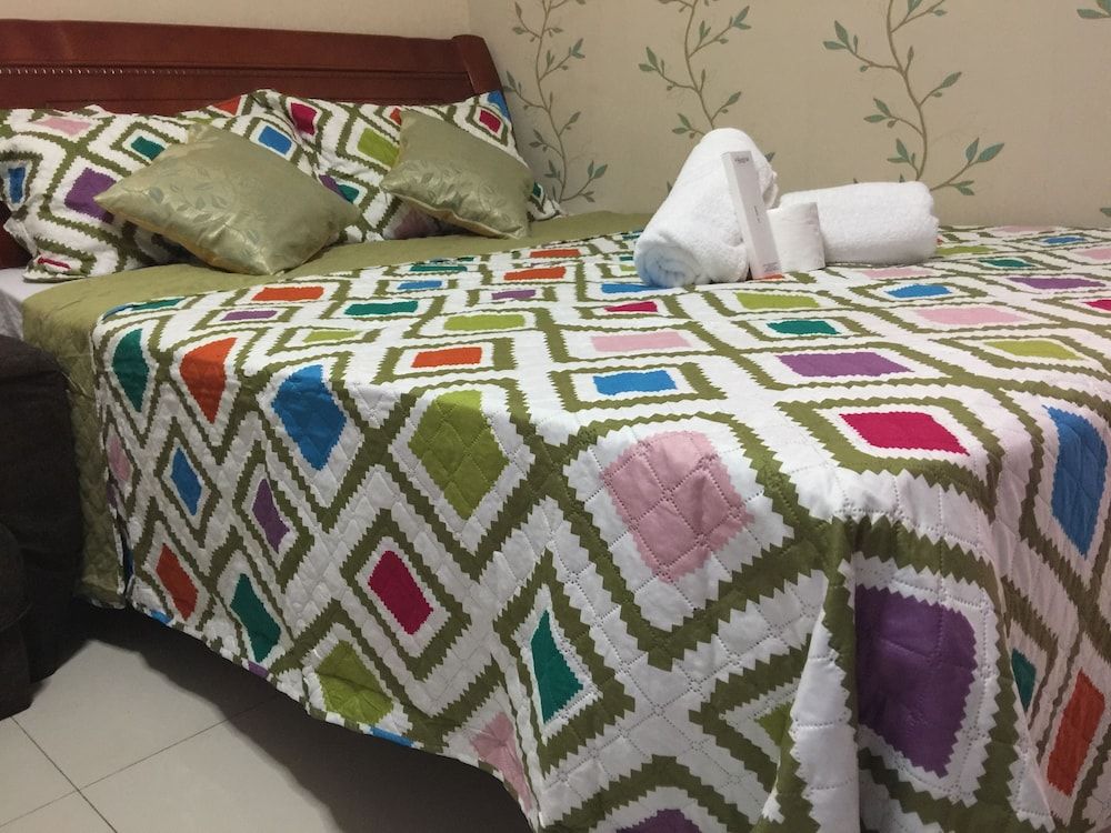 Birch Tower Harbour Escape Deluxe Fabulous Big Studio 3