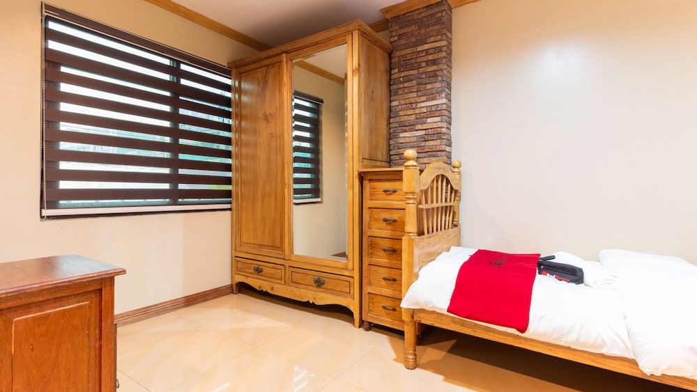 undefined RedDoorz near SM San Lazaro Manila 10