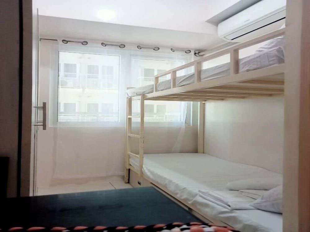 undefined Green Residences  Taft