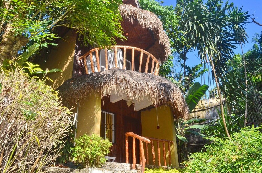 The Orchids Resort Boracay Private Villa 4